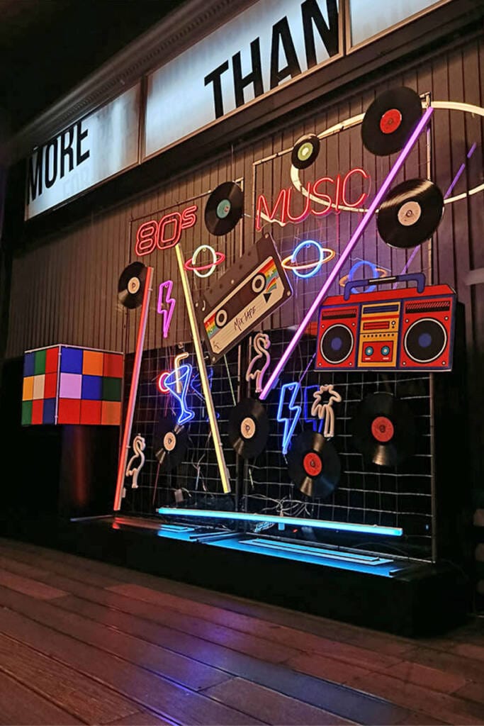 80s party zone side 2